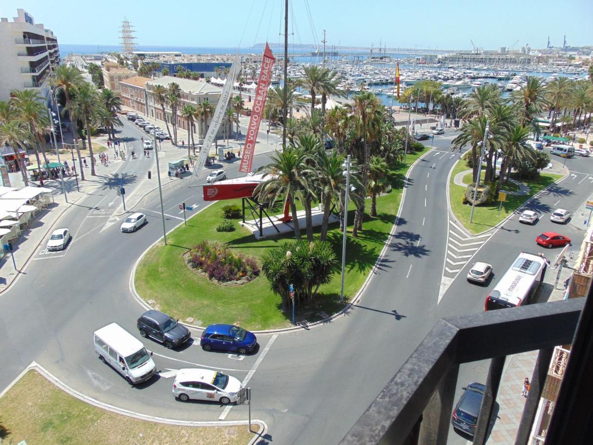 Apartamentos Playa Postiguet 阿利坎特 外观 照片