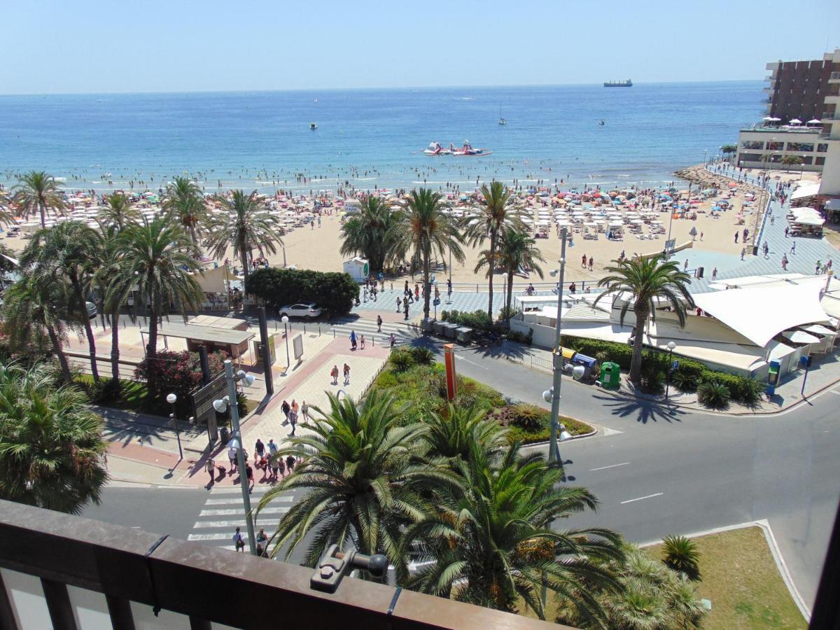 Apartamentos Playa Postiguet 阿利坎特 外观 照片